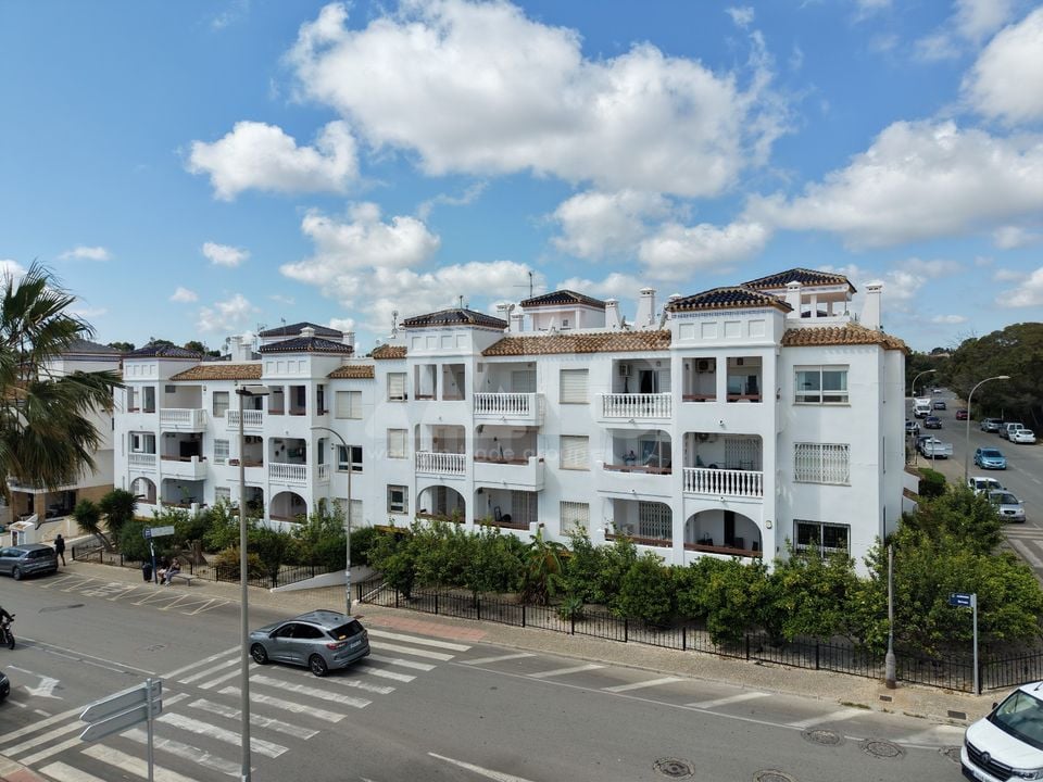 2 bedroom Apartment in Villamartin - VRE137952 - Photo - 1
