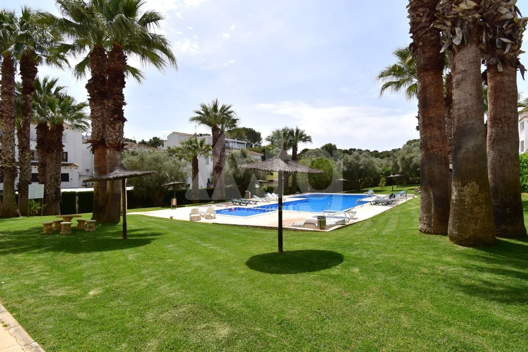 2 bedroom Apartment in Villamartin - VRE137952 - Photo - 2