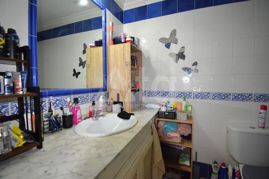 2 bedroom Apartment in Villamartin - VRE137952 - Photo - 8