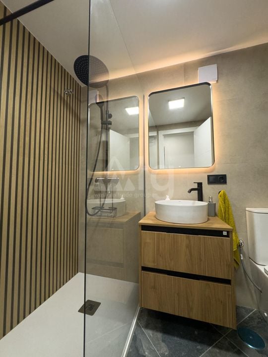 Apartamento de 2 habitaciones en Torrevieja - AG152247 - Foto - 16