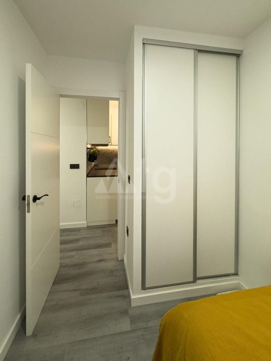 Apartamento de 2 habitaciones en Torrevieja - AG152247 - Foto - 15