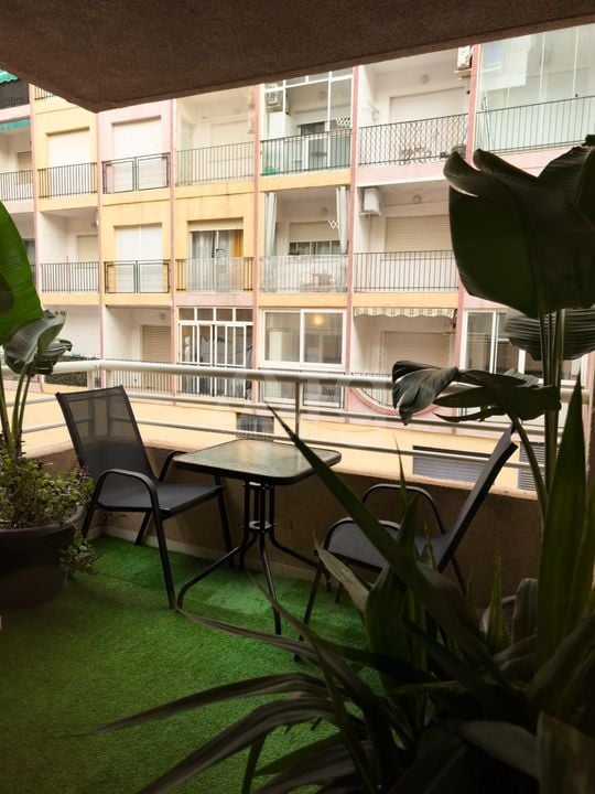 Apartamento de 2 habitaciones en Torrevieja - AG152247 - Foto - 23