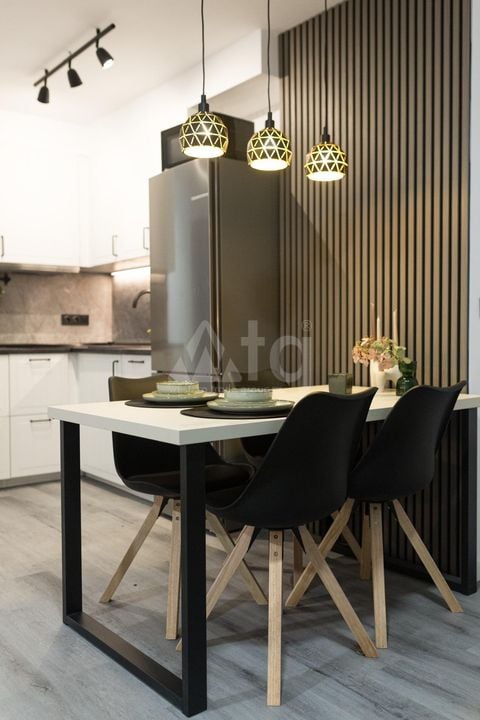 Apartamento de 2 habitaciones en Torrevieja - AG152247 - Foto - 8