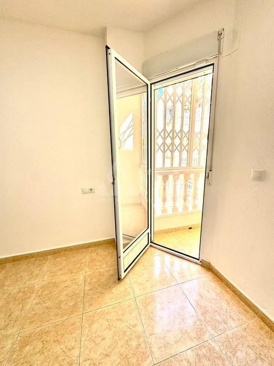 Appartement de 2 chambres à Torrevieja - CT137961 - Photo - 11