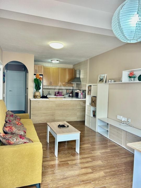 2 bedroom Apartment in Torrevieja - CT137962 - Photo - 3