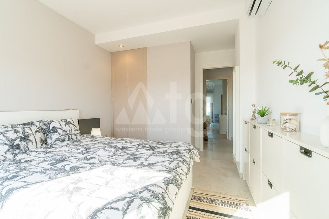 2 bedroom Penthouse in Guardamar del Segura - IMO138046 - Photo - 13