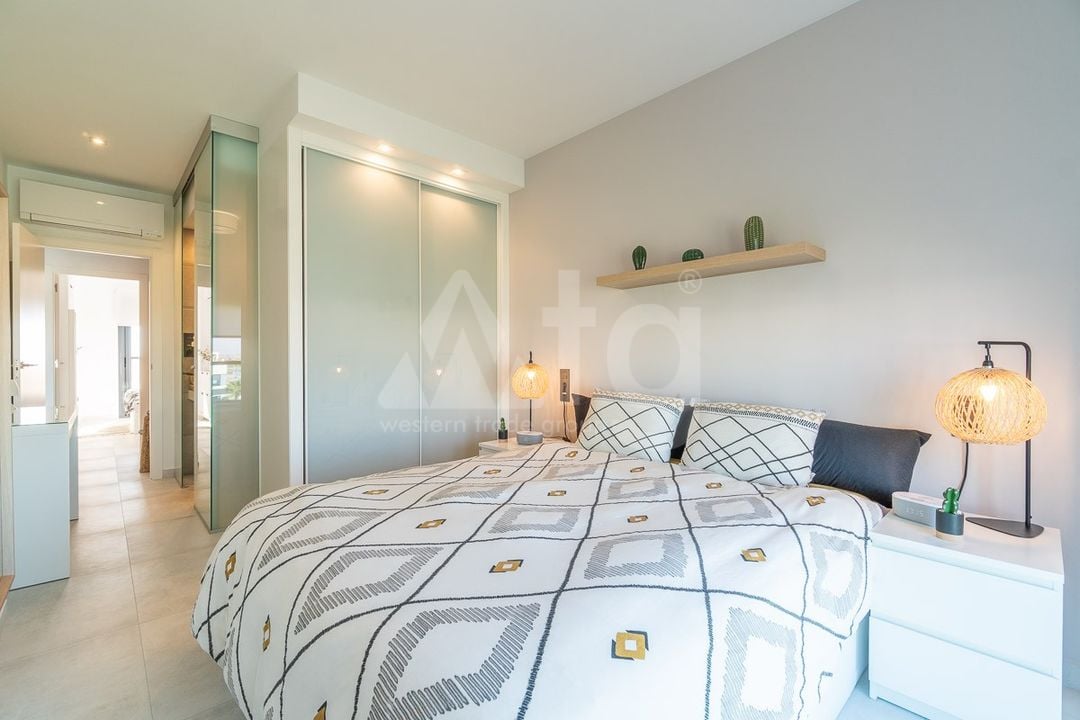 2 bedroom Penthouse in Guardamar del Segura - IMO138046 - Photo - 14