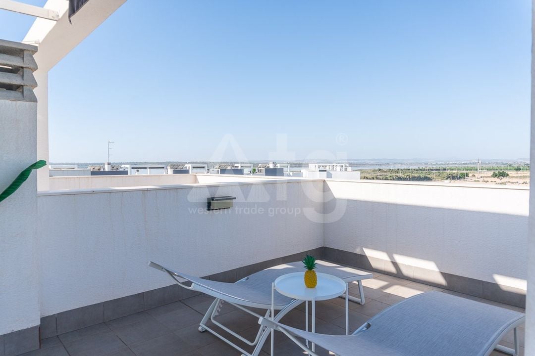 2 bedroom Penthouse in Guardamar del Segura - IMO138046 - Photo - 33