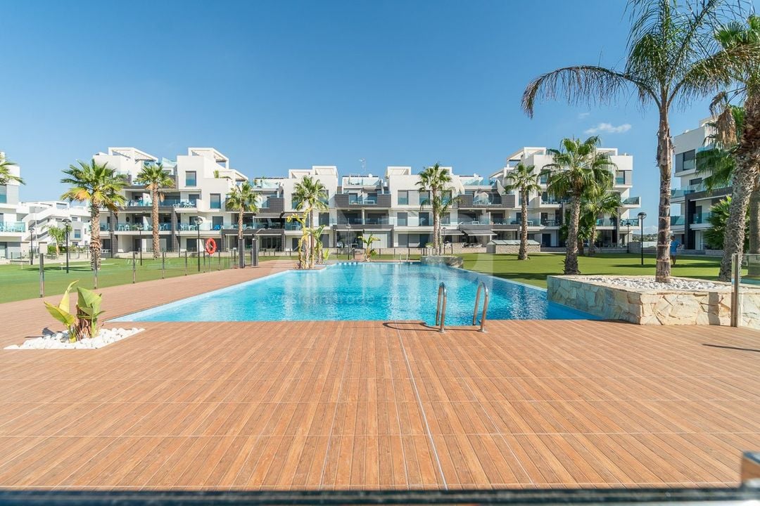 2 bedroom Penthouse in Guardamar del Segura - IMO138046 - Photo - 2