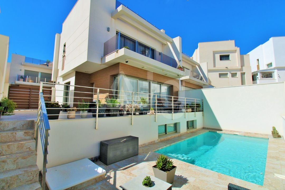 3 bedroom Villa in Villamartin - VC138057 - Photo - 1