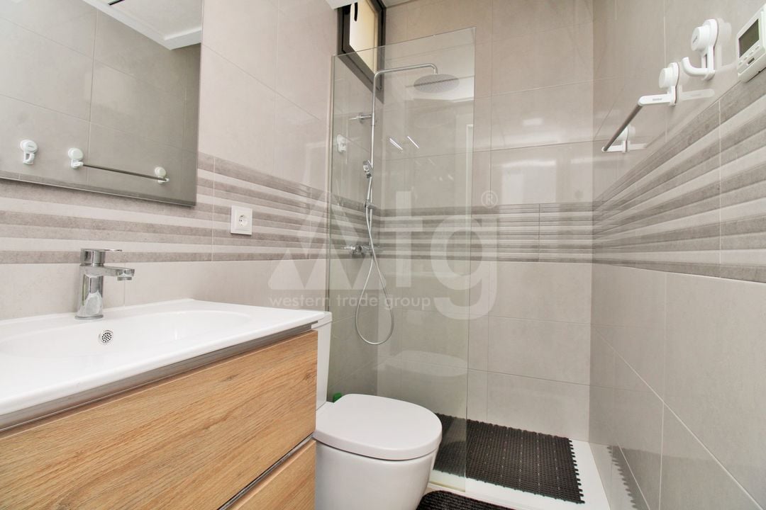 3 bedroom Villa in Villamartin - VC138057 - Photo - 19