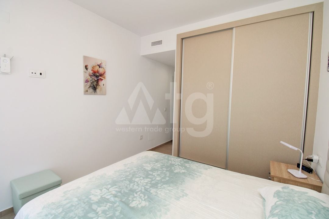 3 bedroom Villa in Villamartin - VC138057 - Photo - 11
