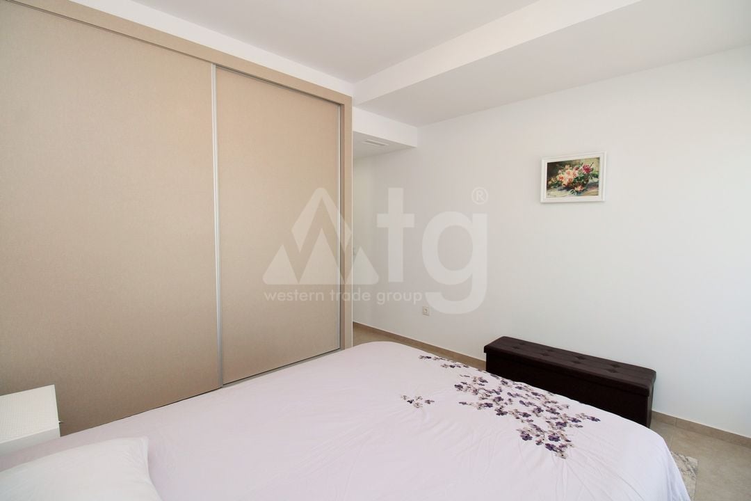 3 bedroom Villa in Villamartin - VC138057 - Photo - 13