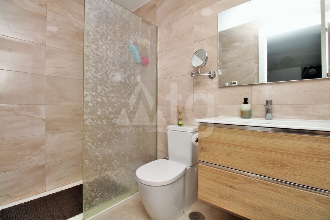 3 bedroom Villa in Villamartin - VC138057 - Photo - 21