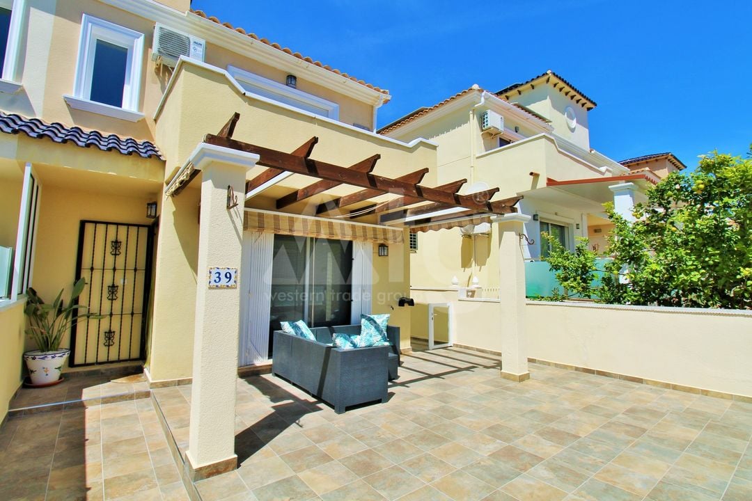Townhouse de 3 chambres à Villamartin - VC138058 - Photo - 2