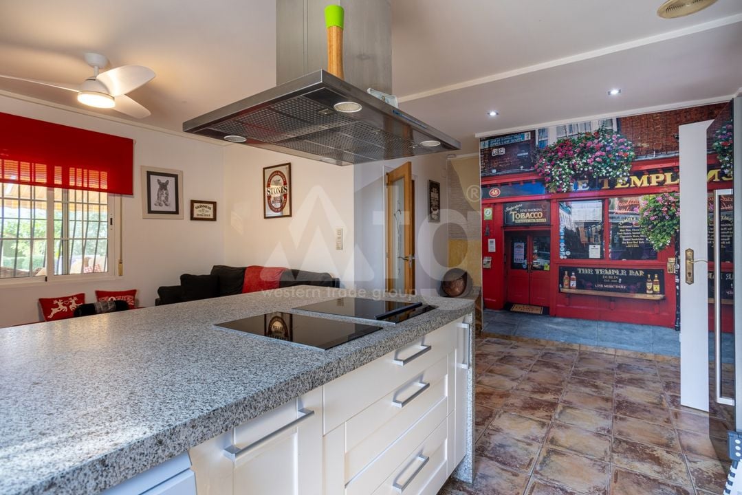 5 bedroom Villa in Elche - BCH138207 - Photo - 11