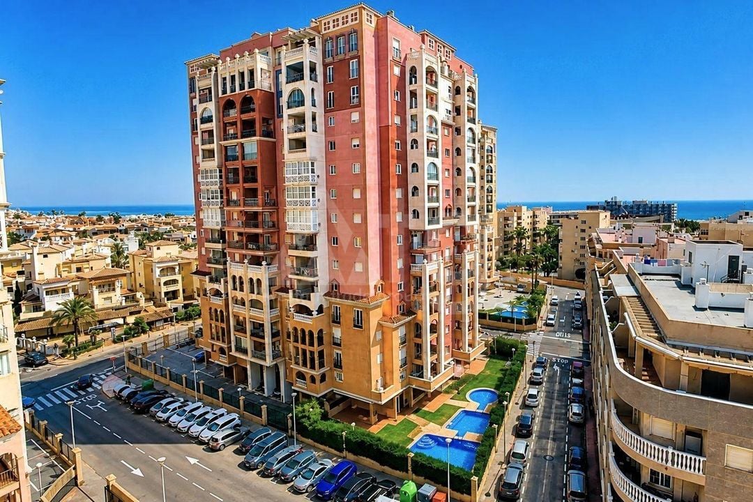 3 bedroom Apartment in Torrevieja - SV138309 - Photo - 1