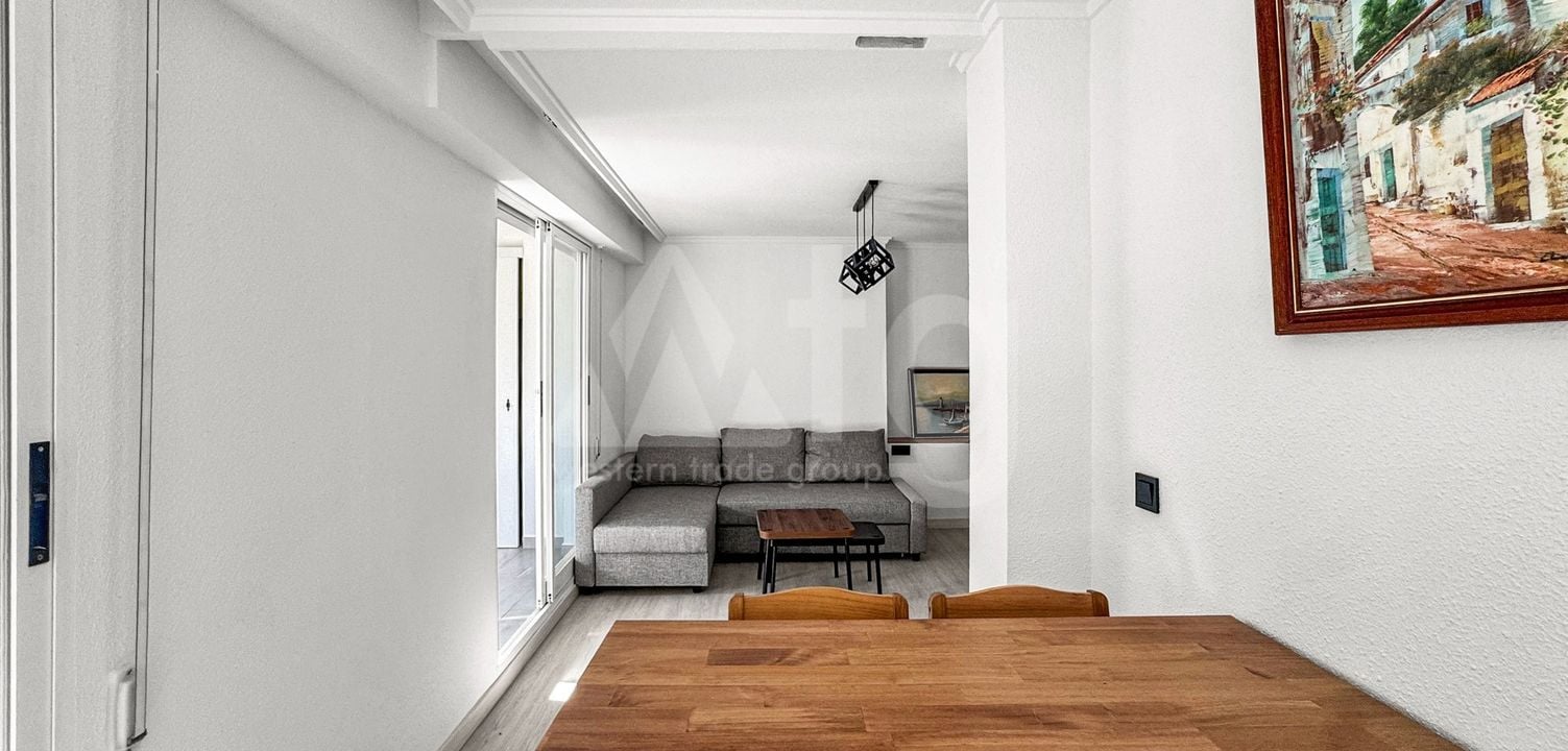 2 bedroom Apartment in Torrevieja - MVR138338 - Photo - 3