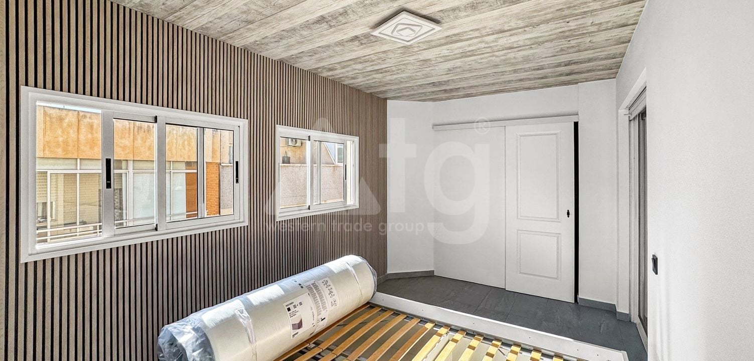 2 bedroom Apartment in Torrevieja - MVR138338 - Photo - 13