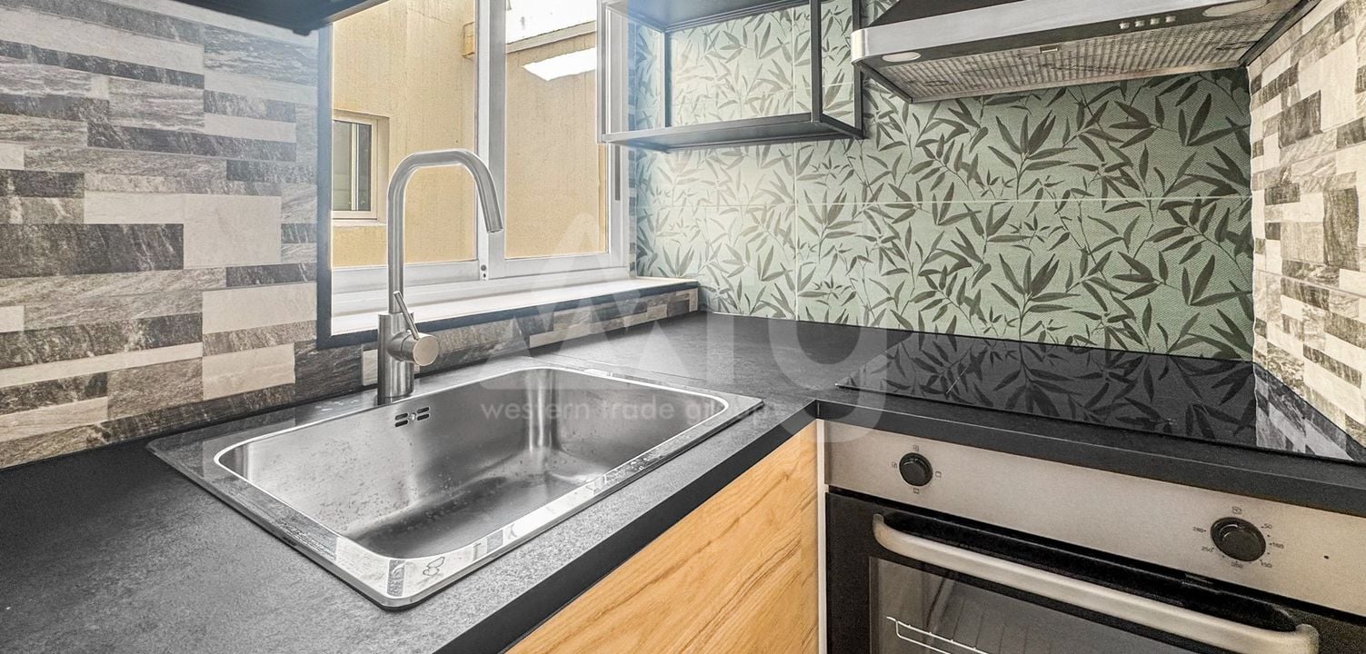 2 bedroom Apartment in Torrevieja - MVR138338 - Photo - 8