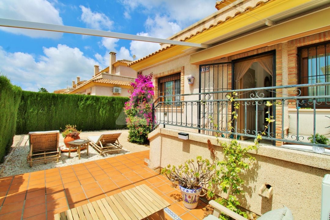 Townhouse de 3 chambres à Villamartin - VC138348 - Photo - 2