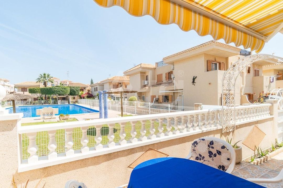 Villa de 2 chambres à Playa Flamenca - RPF138555 - Photo - 32