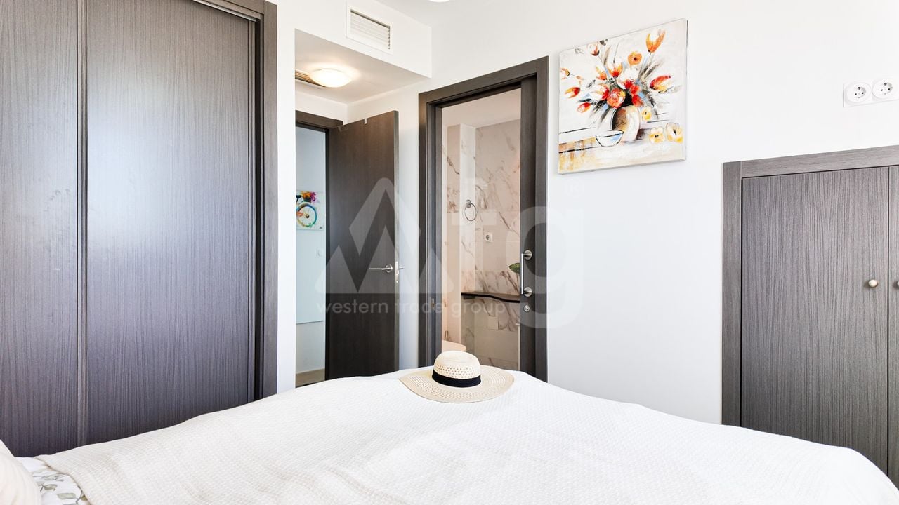 2 bedroom Penthouse in Villamartin - RPE138558 - Photo - 16