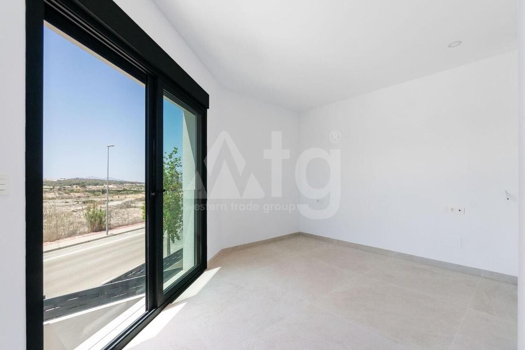 Villa de 2 habitaciones en Benijófar - VQ138652 - Foto - 14