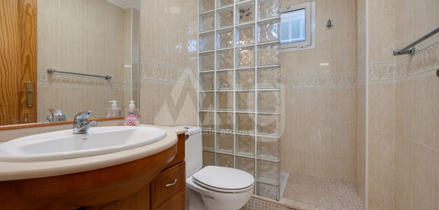 3 bedroom Apartment in Playa Flamenca - MVR138688 - Photo - 19