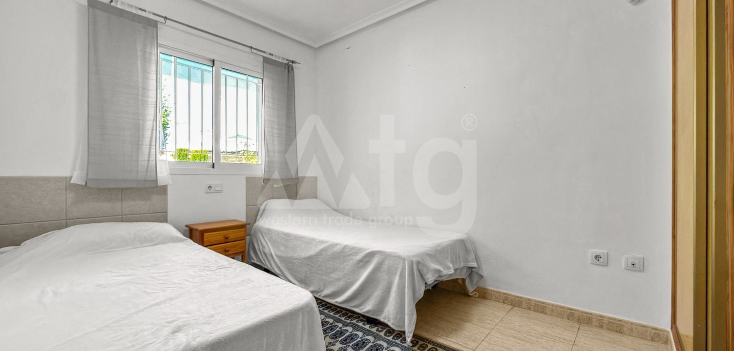 3 bedroom Apartment in Playa Flamenca - MVR138688 - Photo - 13