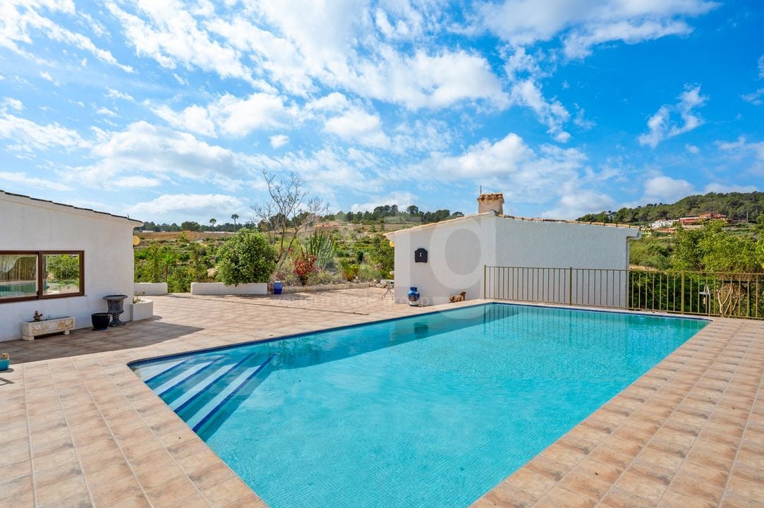 4 bedroom Villa in La Nucia - CBB138732 - Photo - 2