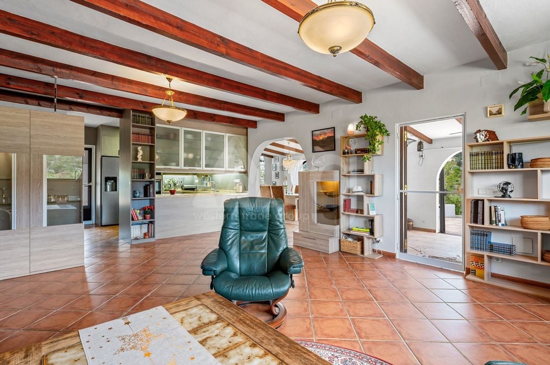 4 bedroom Villa in La Nucia - CBB138732 - Photo - 11