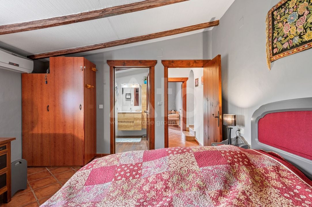 4 bedroom Villa in La Nucia - CBB138732 - Photo - 23