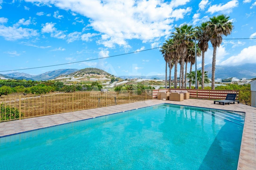 4 bedroom Villa in La Nucia - CBB138732 - Photo - 3