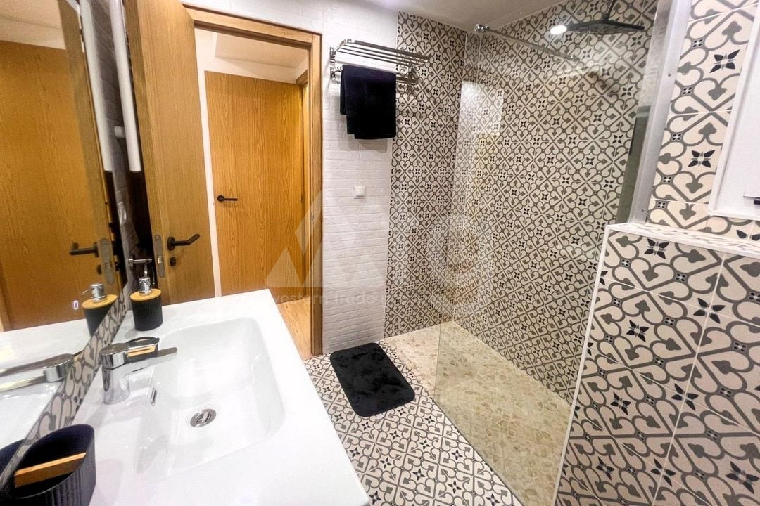 Appartement de 4 chambres à Torrevieja - SV139194 - Photo - 20