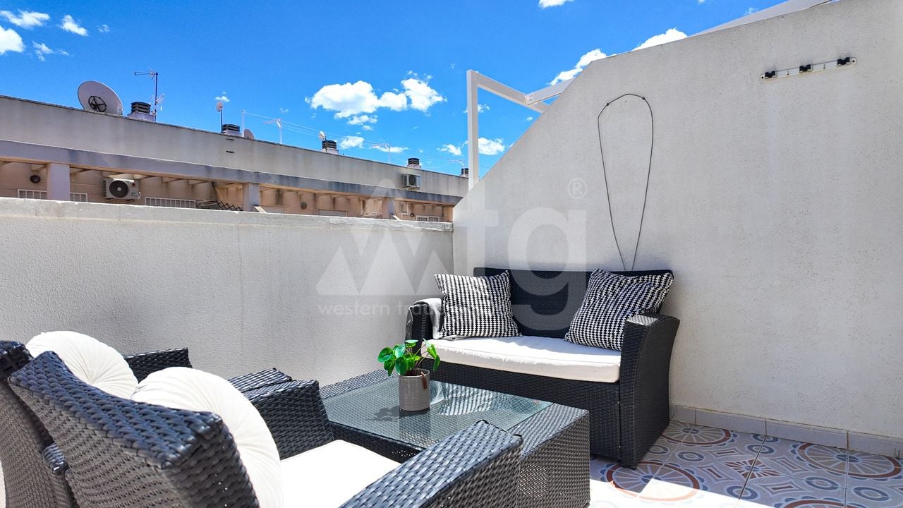 2 bedroom Penthouse in Torrevieja - RPE139407 - Photo - 17