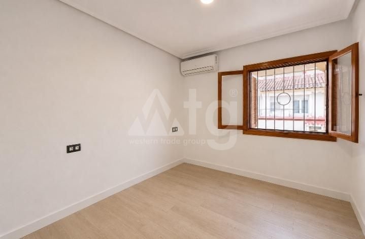 2 bedroom Apartment in Torrevieja - CT139408 - Photo - 7