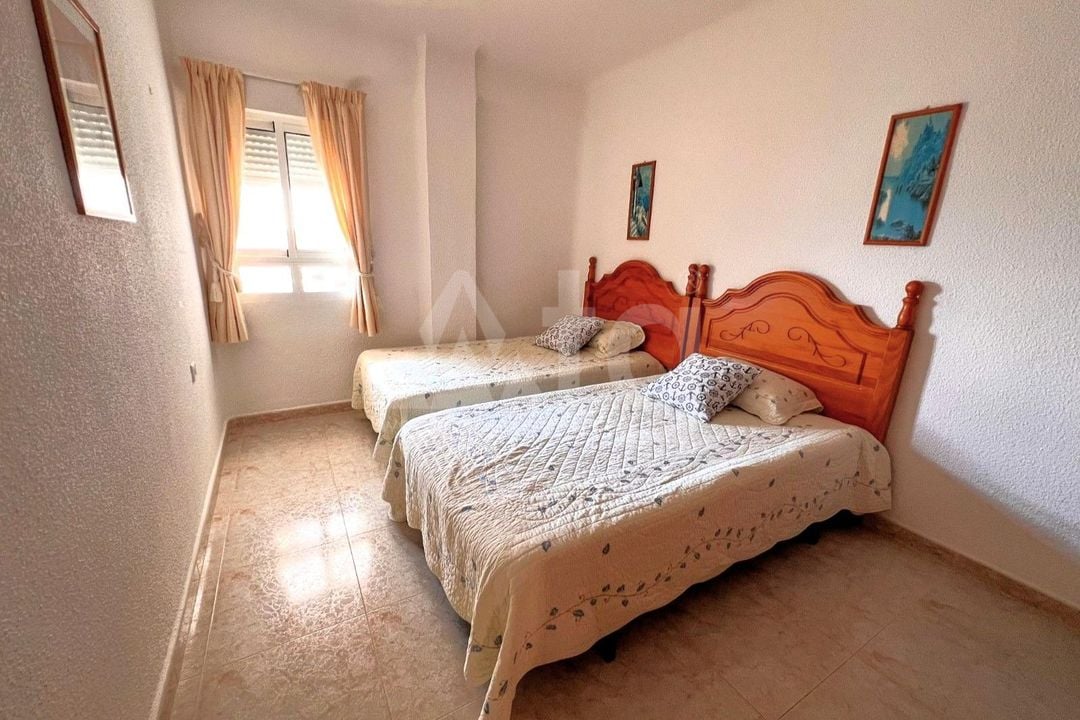 Appartement de 4 chambres à Torrevieja - SV139560 - Photo - 7