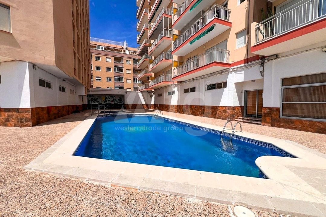 Appartement de 4 chambres à Torrevieja - SV139560 - Photo - 1