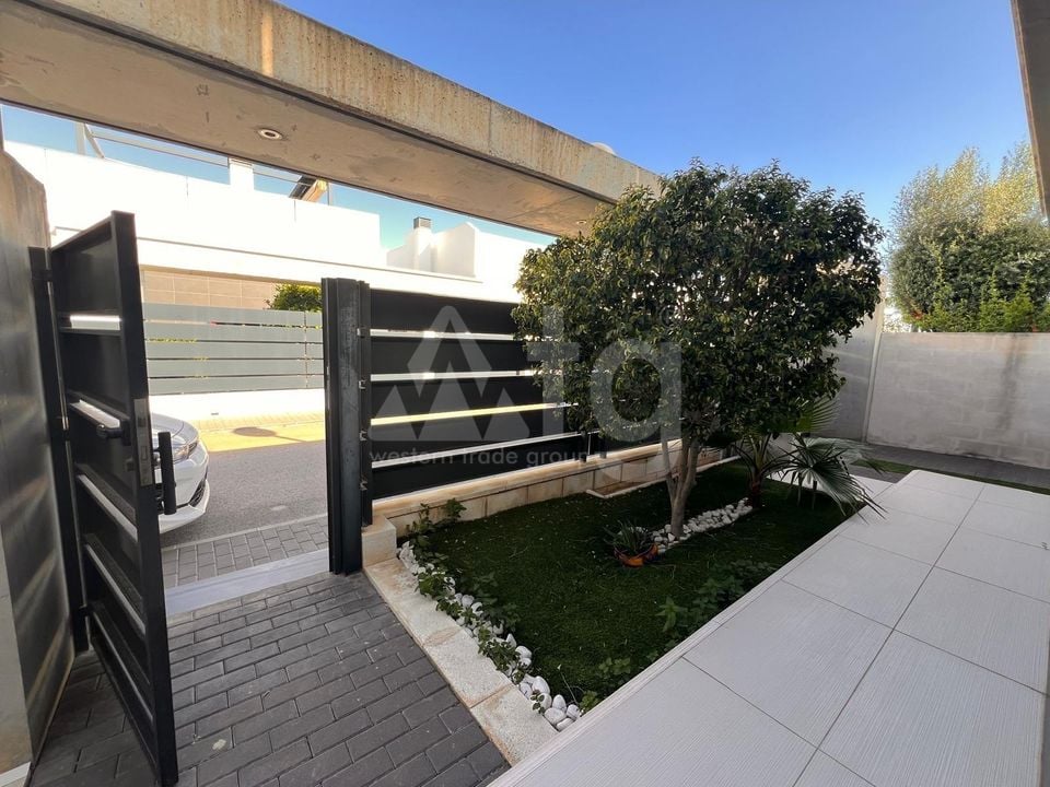 3 Schlafzimmer Villa in Lomas de Cabo Roig - HRE139603 - Foto - 25