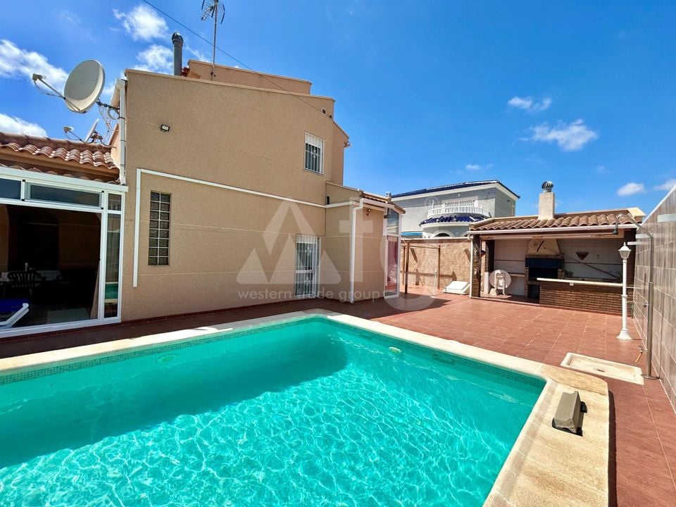 3 bedroom Villa in Torrevieja - HRE139604 - Photo - 3