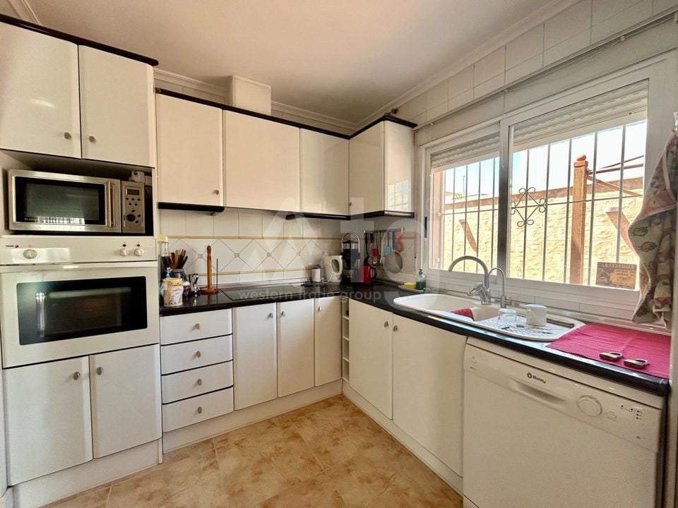 3 bedroom Villa in Torrevieja - HRE139604 - Photo - 11
