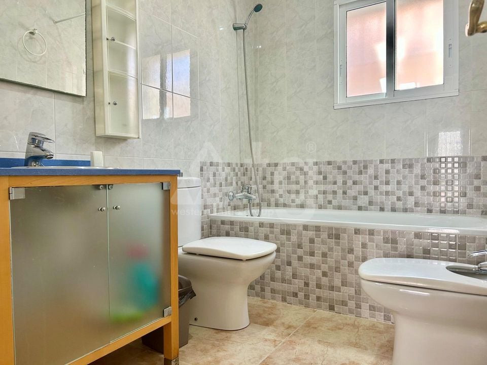 3 bedroom Villa in Torrevieja - HRE139604 - Photo - 19