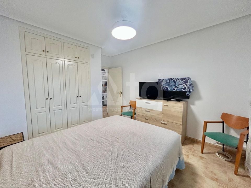 3 bedroom Villa in Torrevieja - HRE139604 - Photo - 14