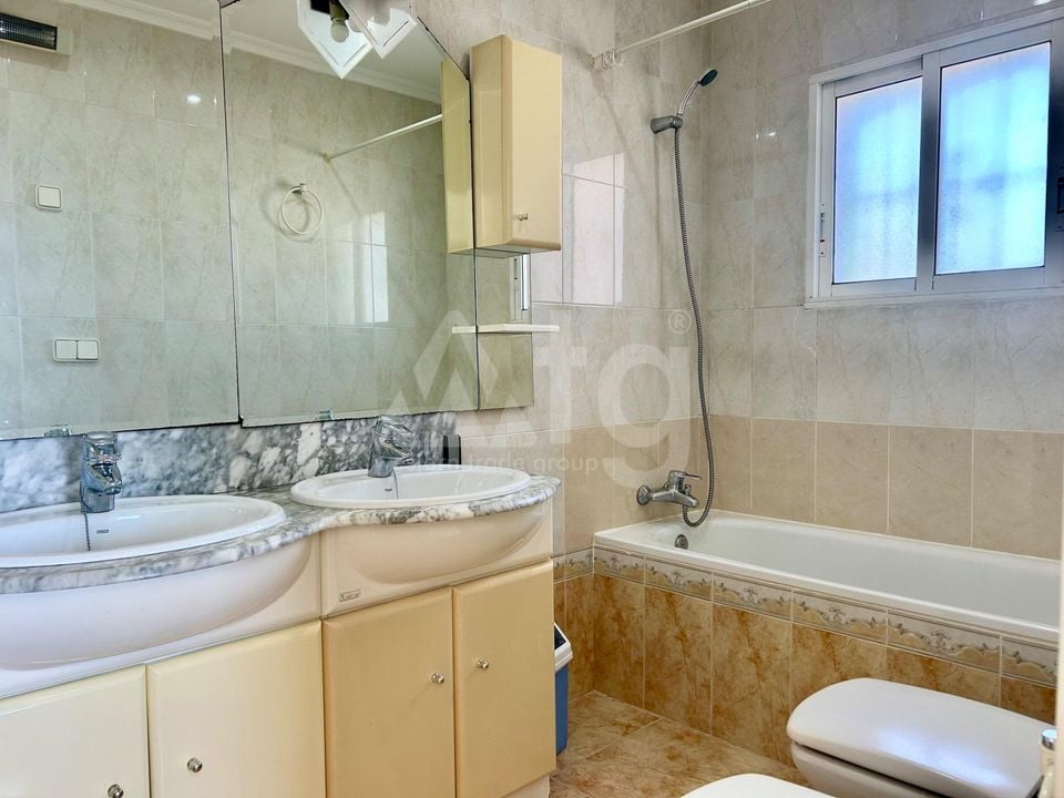 3 bedroom Villa in Torrevieja - HRE139604 - Photo - 21