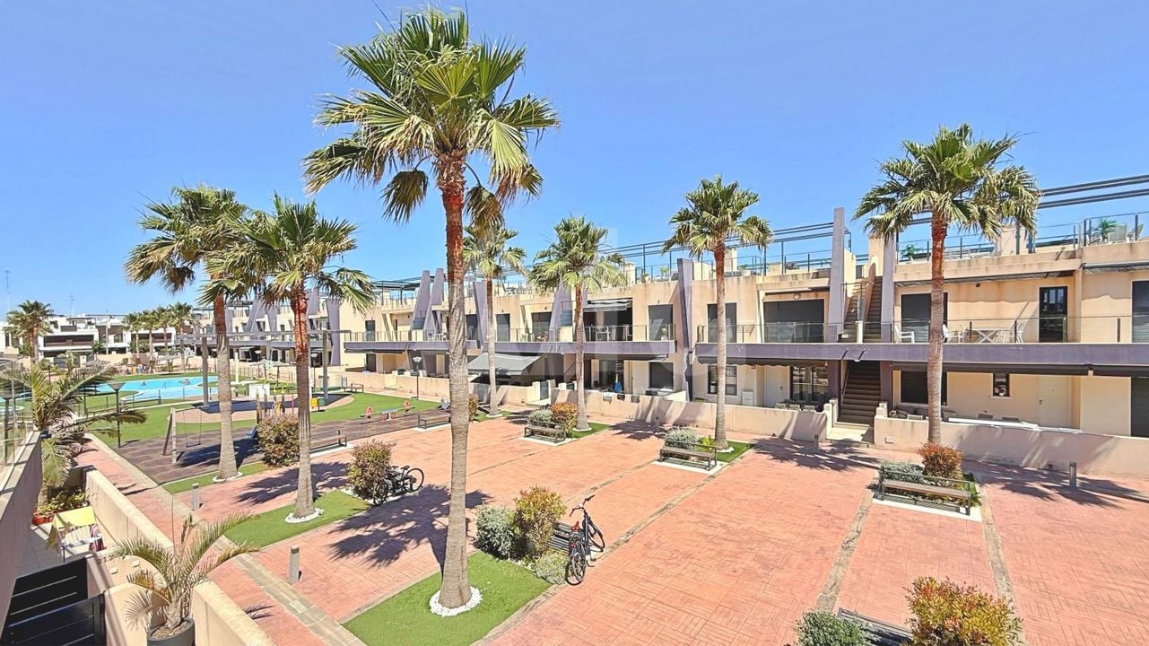 3 bedroom Penthouse in Pilar de la Horadada - B139721 - Photo - 1