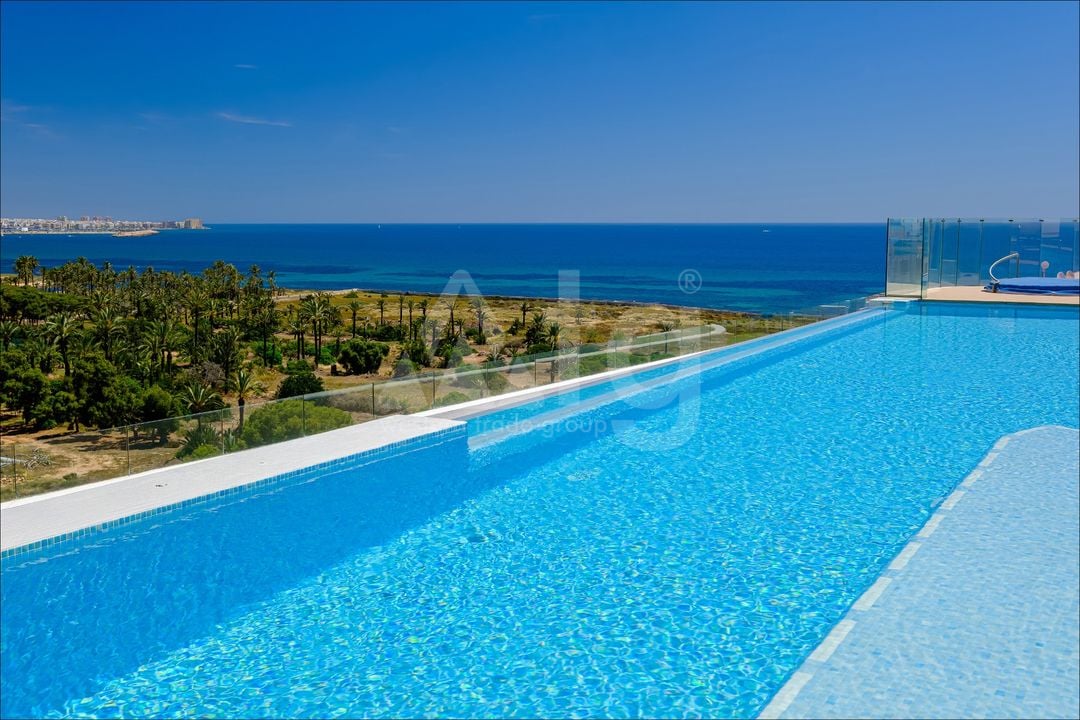 3 bedroom Apartment in Punta Prima - LR148133 - Photo - 33