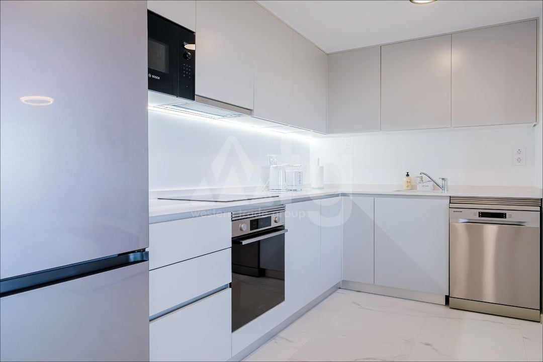 3 bedroom Apartment in Punta Prima - LR148133 - Photo - 9