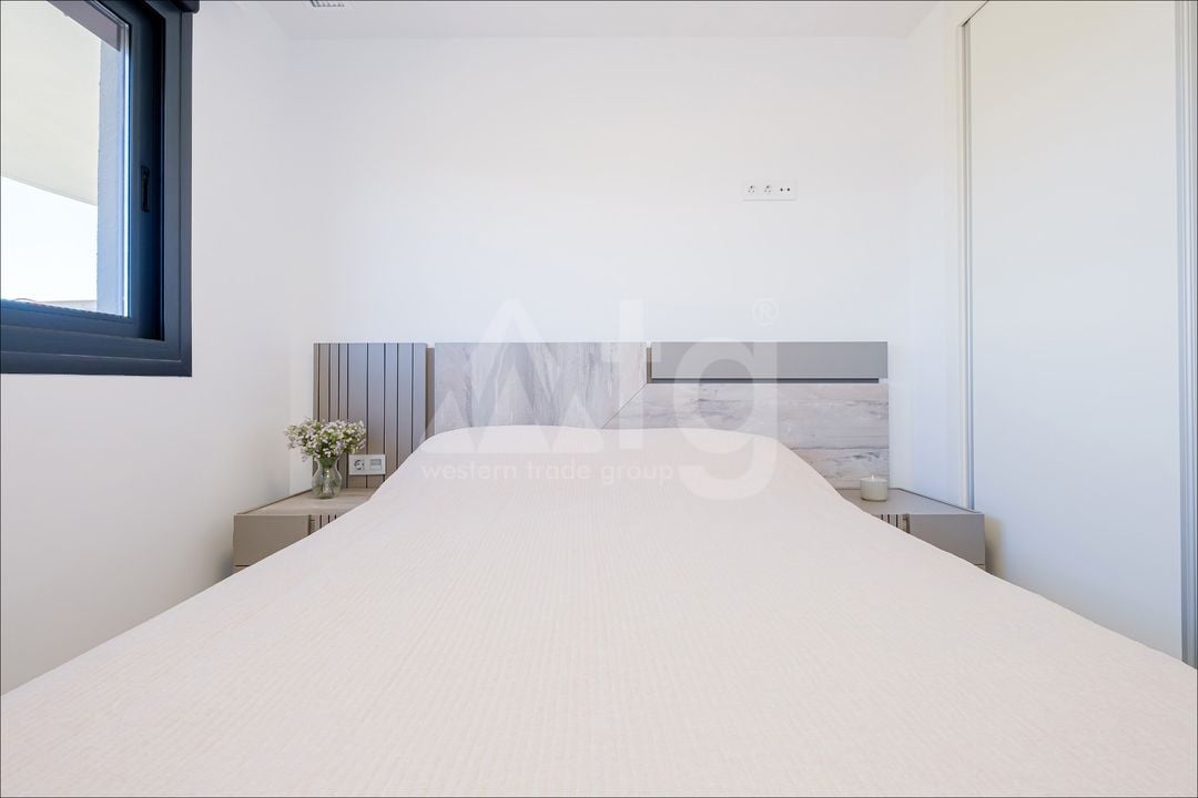 3 bedroom Apartment in Punta Prima - LR148133 - Photo - 12