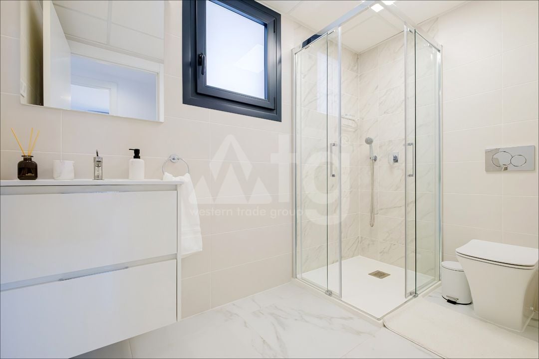 3 bedroom Apartment in Punta Prima - LR148133 - Photo - 16